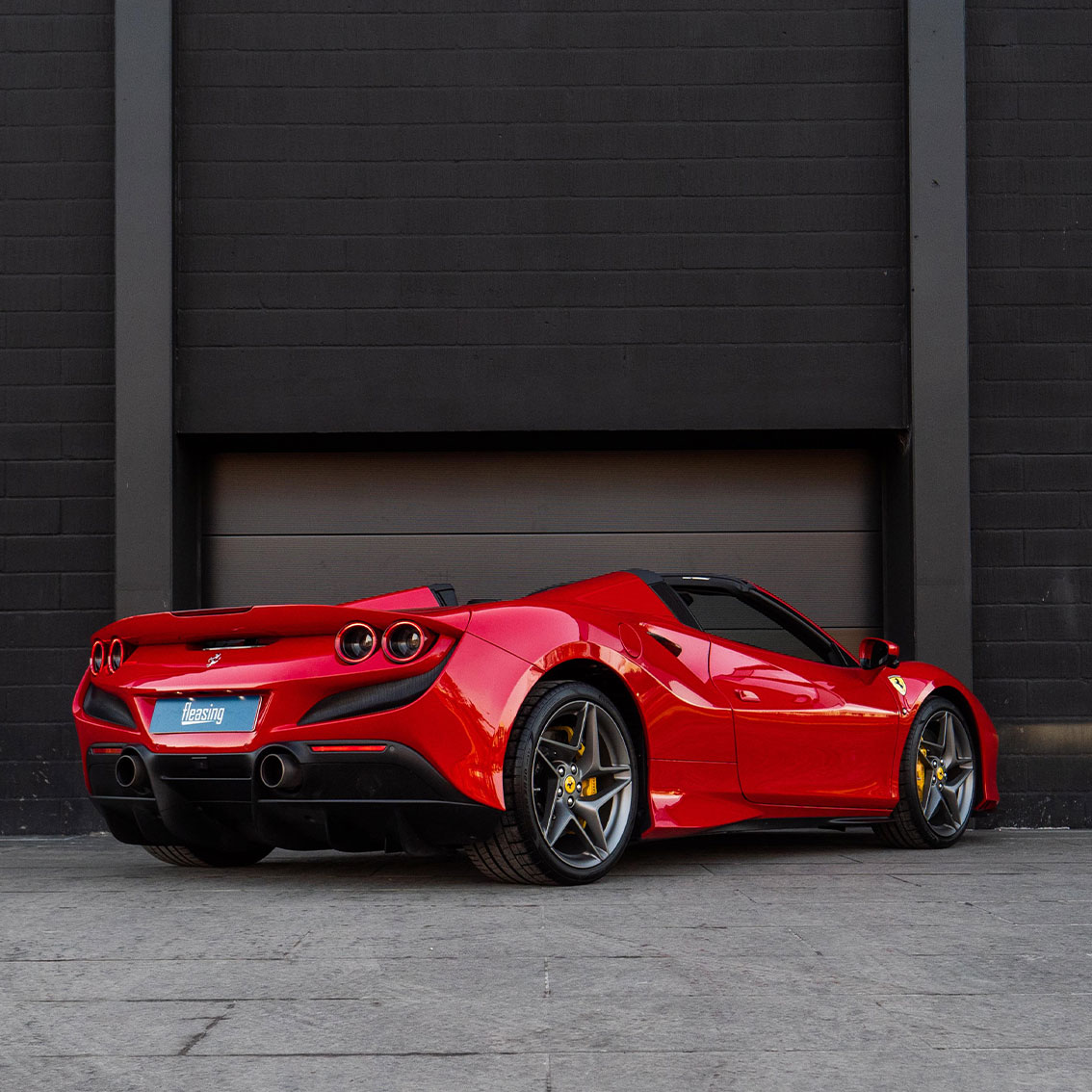 FLEASING rød Ferrari leasing